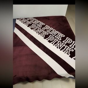 Victoria’s Secret Pink Sherpa Throw Blanket